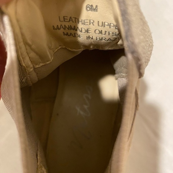 Matisse Tan Ankle Boots with Elastic Panels - Picture 6 of 7